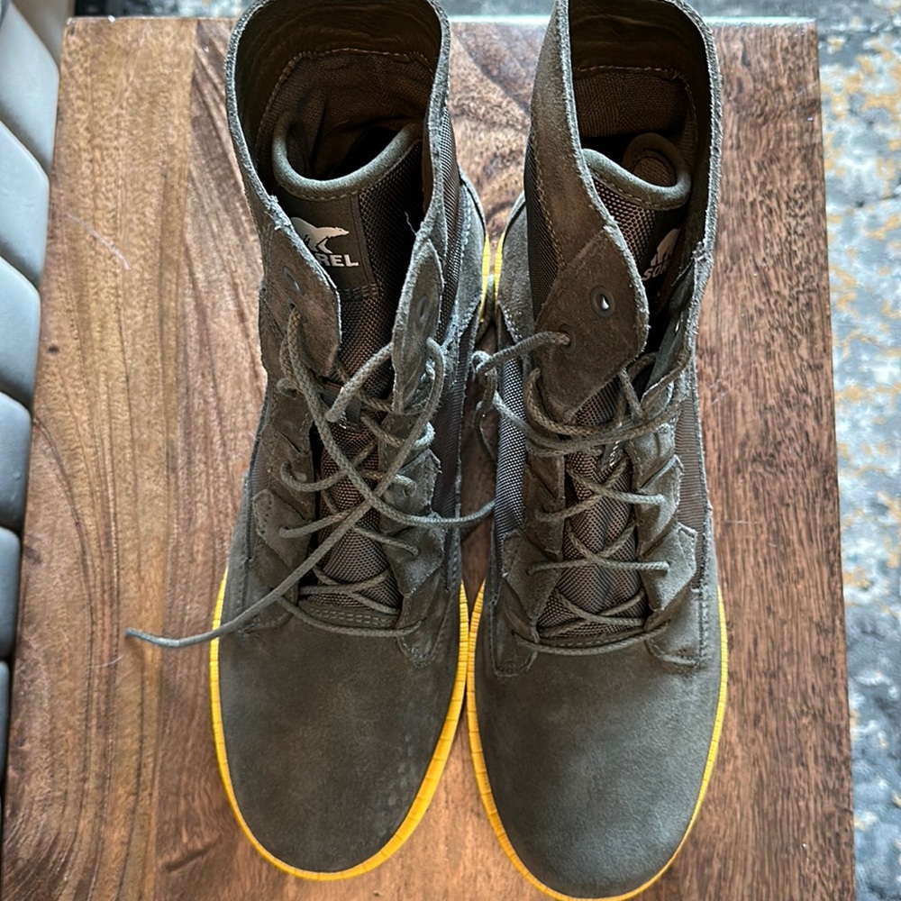 Nylon and suede Sorel Boots